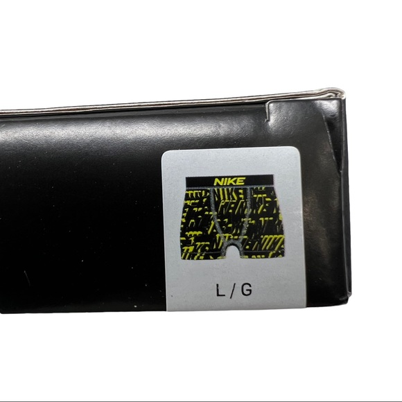 Nike Essential Micro Single Limited Edition Boxer Brief - Picture 6 of 6